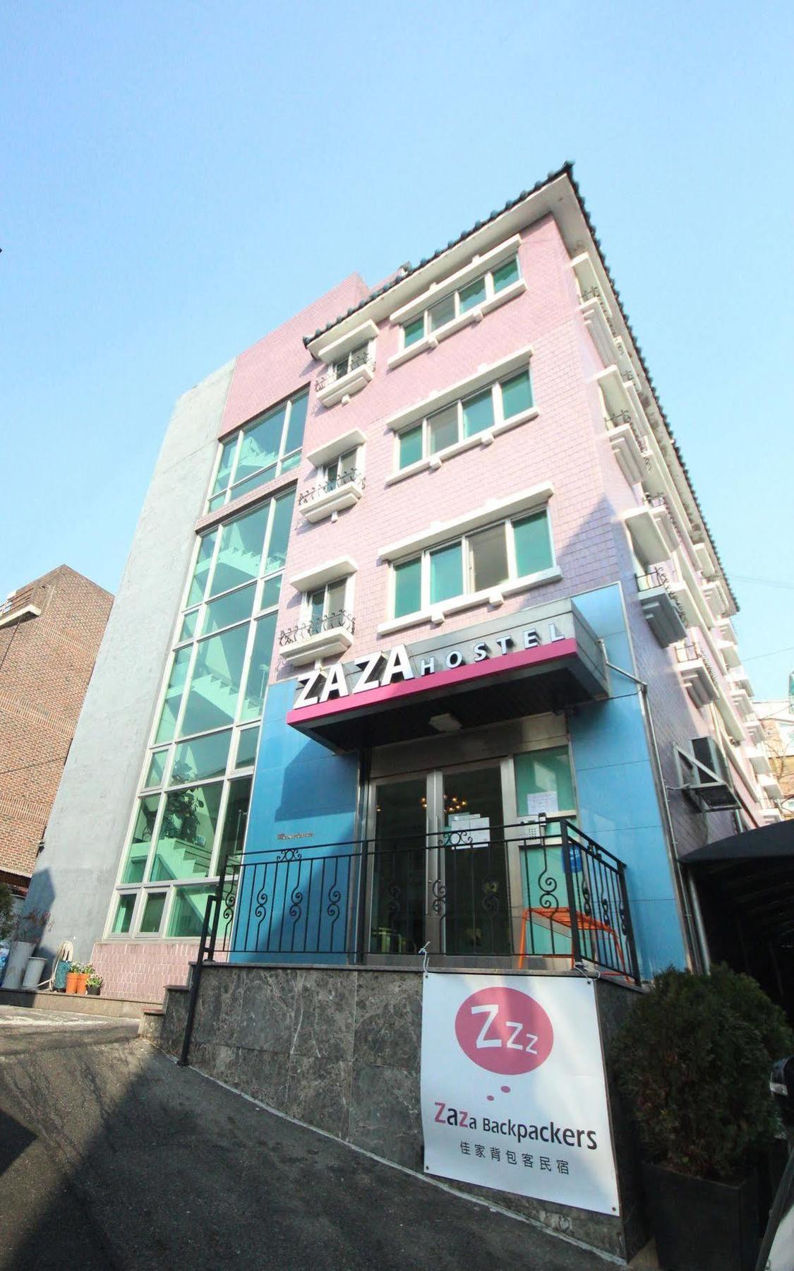 Zaza Backpackers 2*